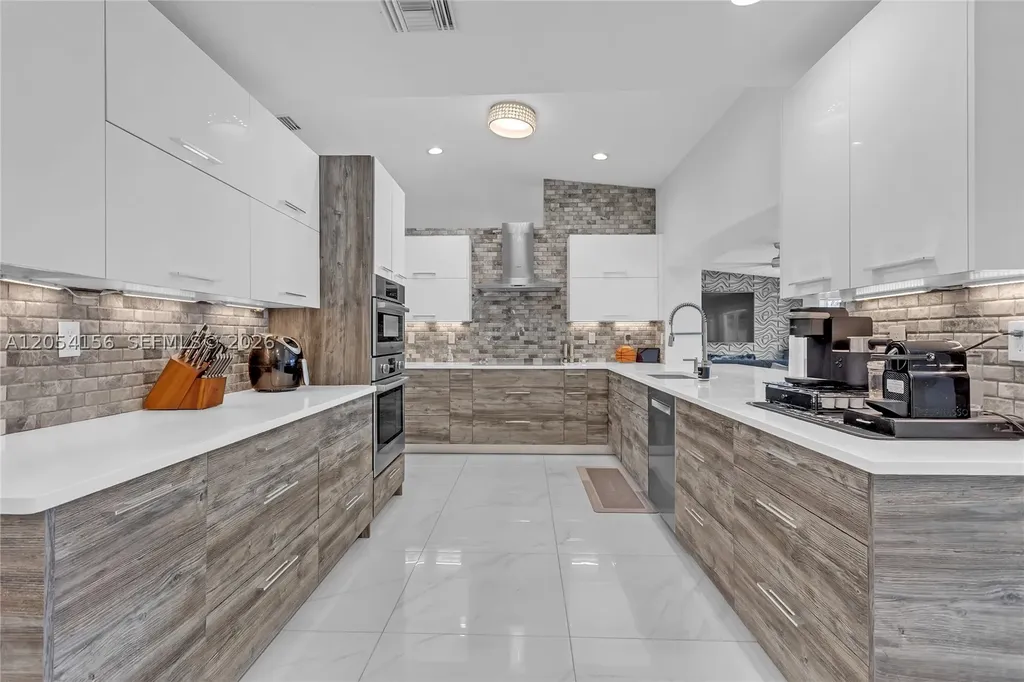 2920 NE 55th Place Fort Lauderdale FL 33308
