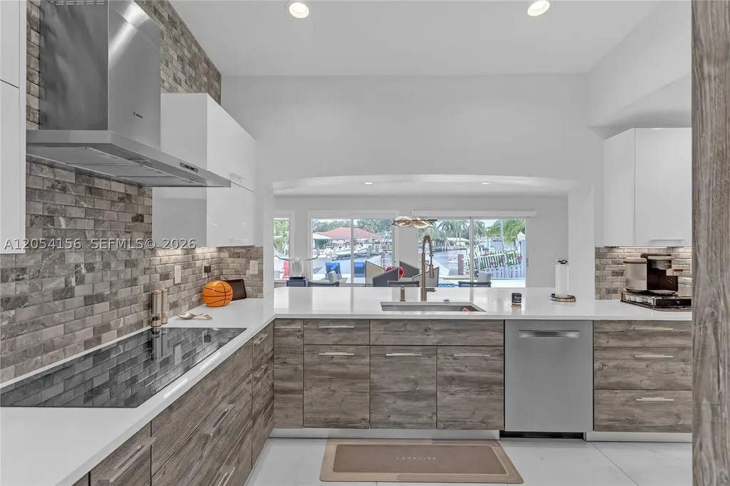2920 NE 55th Place Fort Lauderdale FL 33308