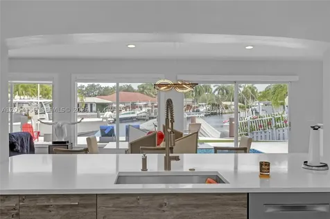 2920 NE 55th Place Fort Lauderdale FL 33308