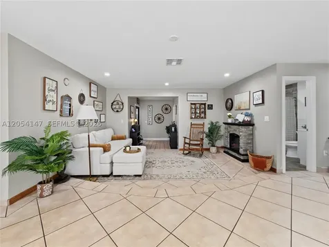 225 NW 21st Street Homestead FL 33030
