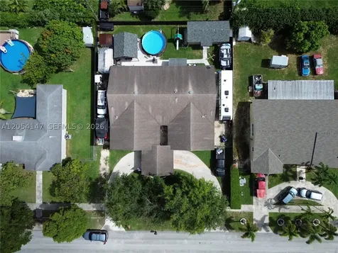 225 NW 21st Street Homestead FL 33030