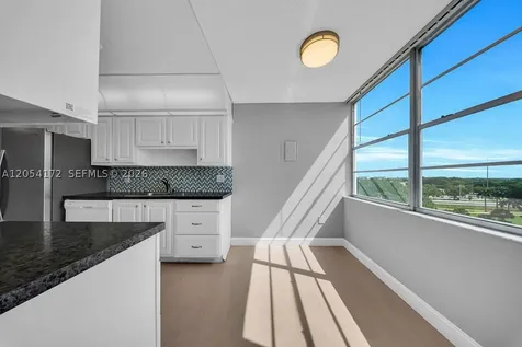 1200 Saint Charles Place Pembroke Pines FL 33026