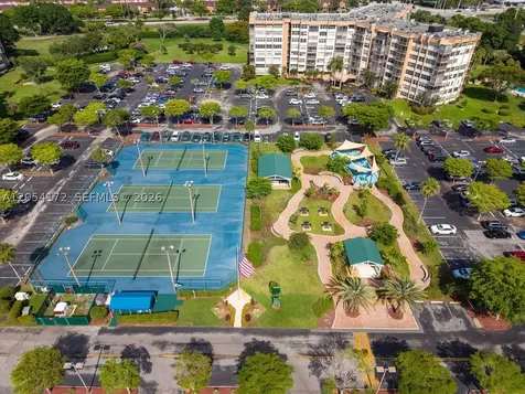 1200 Saint Charles Place Pembroke Pines FL 33026