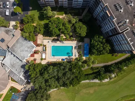 1200 Saint Charles Place Pembroke Pines FL 33026