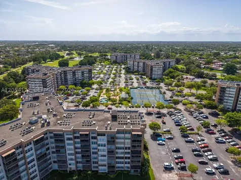 1200 Saint Charles Place Pembroke Pines FL 33026