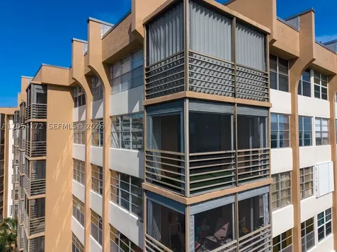 1200 Saint Charles Place Pembroke Pines FL 33026