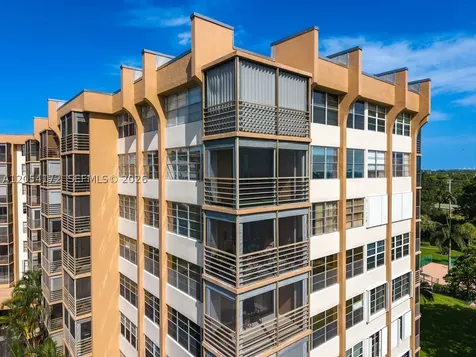 1200 Saint Charles Place Pembroke Pines FL 33026