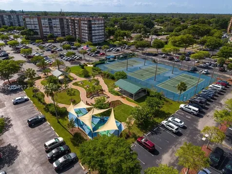 1200 Saint Charles Place Pembroke Pines FL 33026