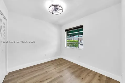 12370 SW 52nd Street Cooper City FL 33330