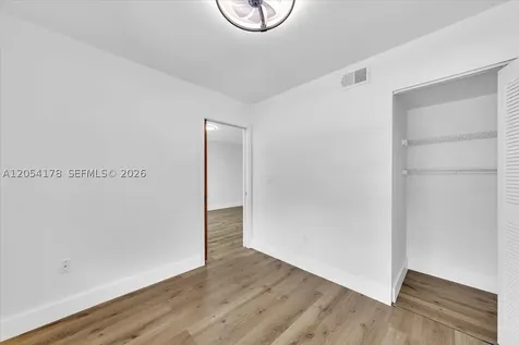 12370 SW 52nd Street Cooper City FL 33330