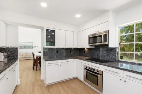524 Water Point Weston FL 33326