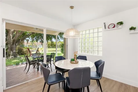 524 Water Point Weston FL 33326