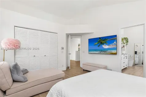 524 Water Point Weston FL 33326