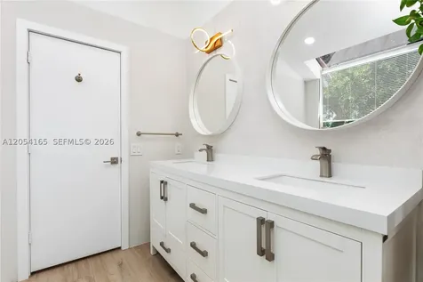 524 Water Point Weston FL 33326