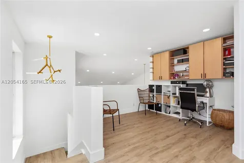 524 Water Point Weston FL 33326
