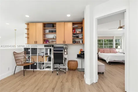 524 Water Point Weston FL 33326
