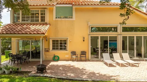 524 Water Point Weston FL 33326