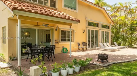 524 Water Point Weston FL 33326