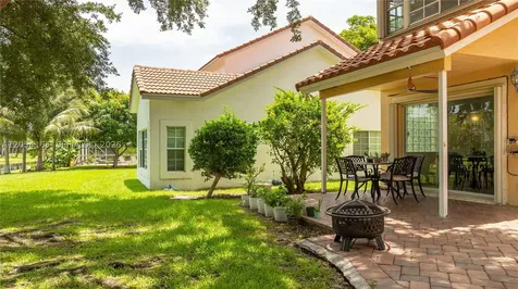 524 Water Point Weston FL 33326