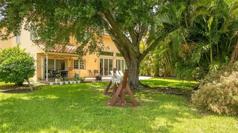 524 Water Point Weston FL 33326