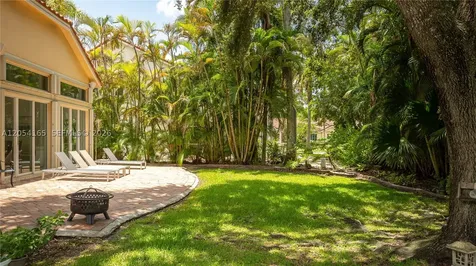 524 Water Point Weston FL 33326
