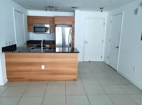 3301 NE 1 Avenue Miami FL 33137