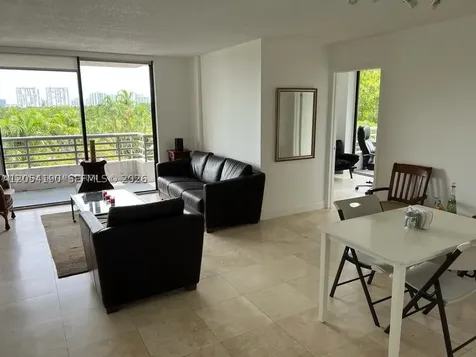 3300 NE 191st Street Aventura FL 33180