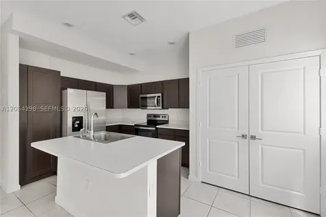 20817 NW 9th Path Miami Gardens FL 33169