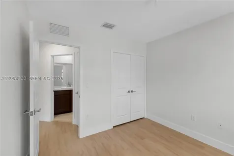 20817 NW 9th Path Miami Gardens FL 33169