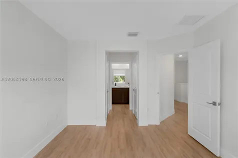 20817 NW 9th Path Miami Gardens FL 33169