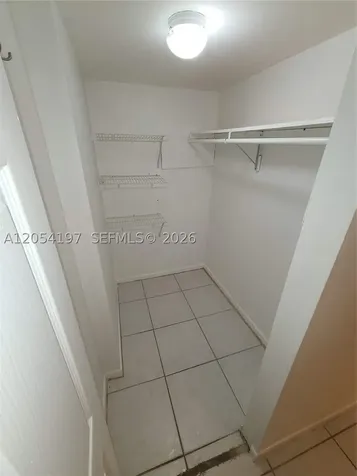 1605 Bay Road Miami Beach FL 33139