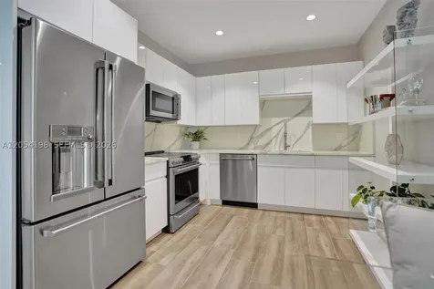 41 SW Seminole Street Stuart FL 34994