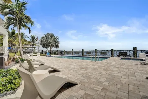 41 SW Seminole Street Stuart FL 34994