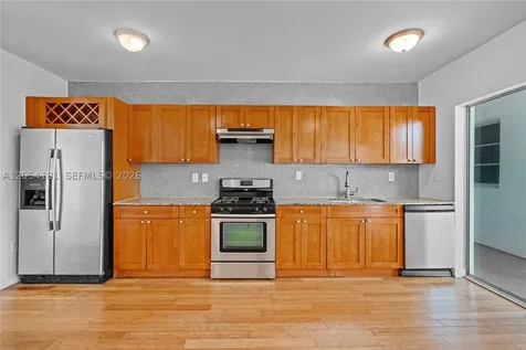 7950 Tatum Waterway Drive Miami Beach FL 33141