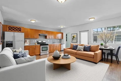 7950 Tatum Waterway Drive Miami Beach FL 33141