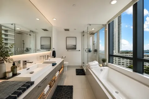650 NE 32nd Street Miami FL 33137