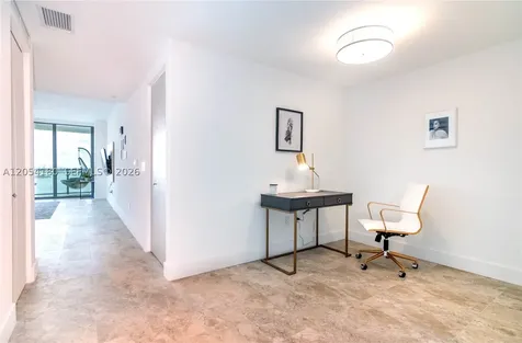 650 NE 32nd Street Miami FL 33137