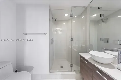 650 NE 32nd Street Miami FL 33137