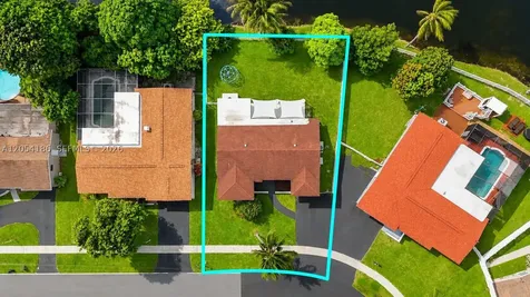3192 NW 40th Court Lauderdale Lakes FL 33309