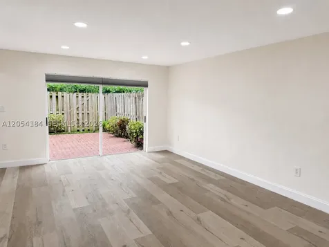 11432 NW 50th Terrace Doral FL 33178
