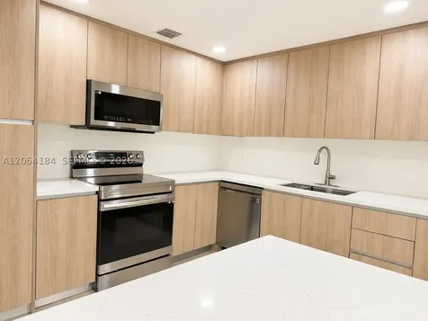 11432 NW 50th Terrace Doral FL 33178