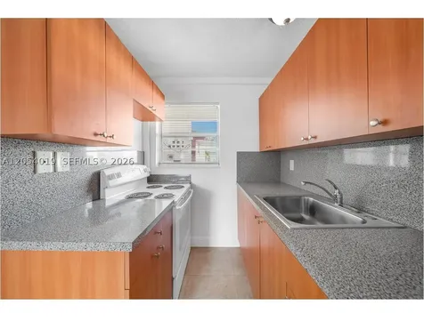 6270 W Flagler Street Miami FL 33144