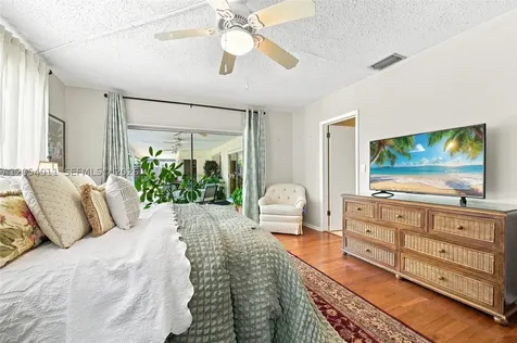 5580 SW 7th Street Plantation FL 33317
