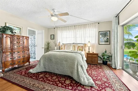 5580 SW 7th Street Plantation FL 33317