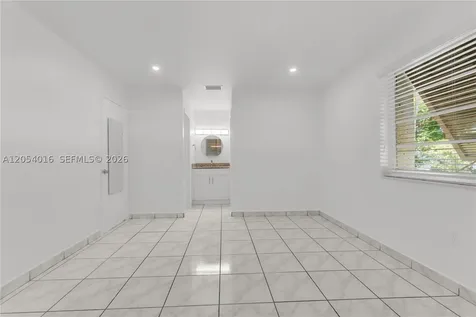 9354 SW 77th Avenue Miami FL 33156