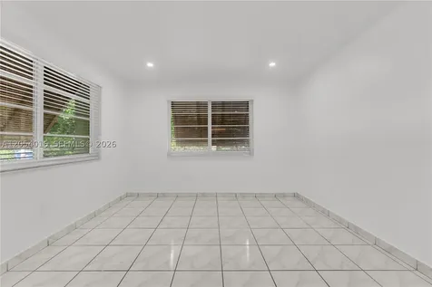 9354 SW 77th Avenue Miami FL 33156