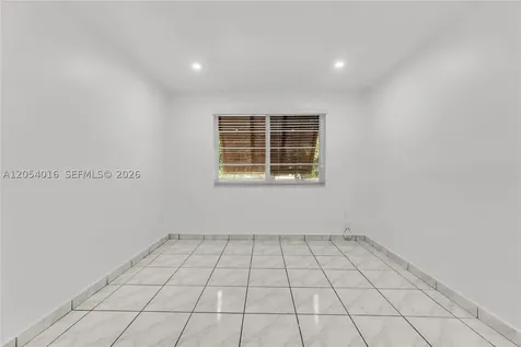 9354 SW 77th Avenue Miami FL 33156