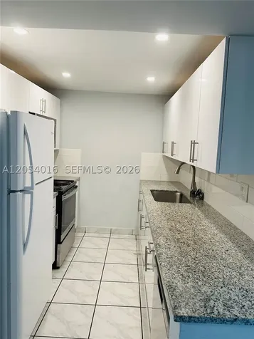 9354 SW 77th Avenue Miami FL 33156