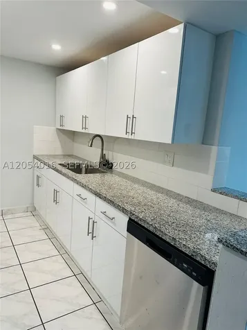 9354 SW 77th Avenue Miami FL 33156