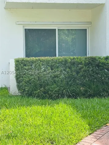 9354 SW 77th Avenue Miami FL 33156